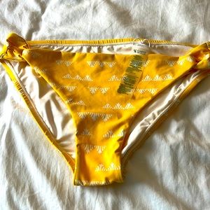 Carve Designs Laguna Bikini Bottoms size Medium